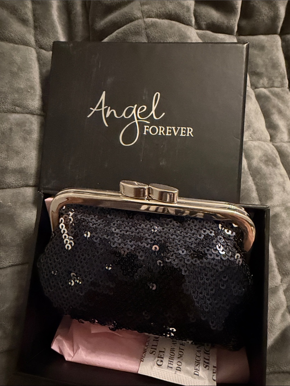 angel forever Black Sequin Kiss-Lock Clutch